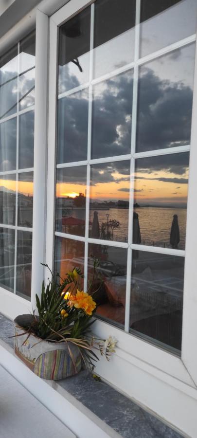 Dimitra'S Appartement Amarynthos Buitenkant foto